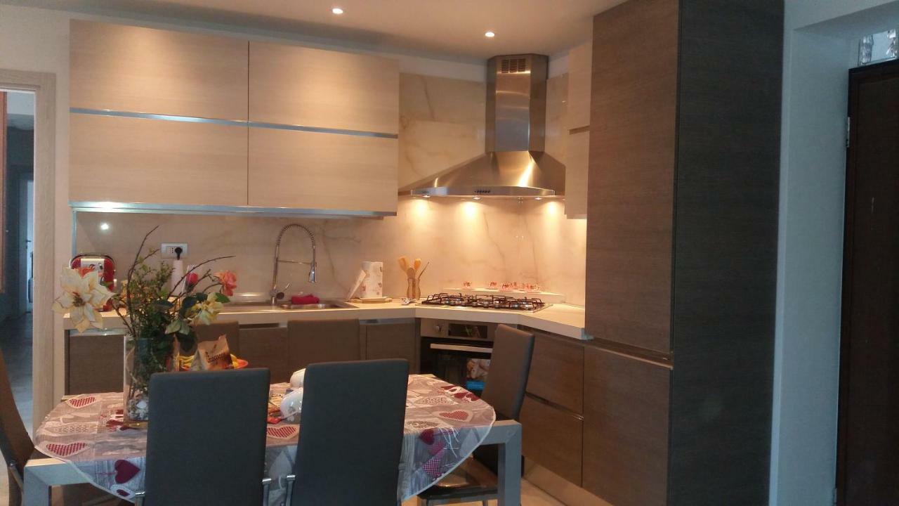 Home Vittoria Lago Di Комо Екстер'єр фото
